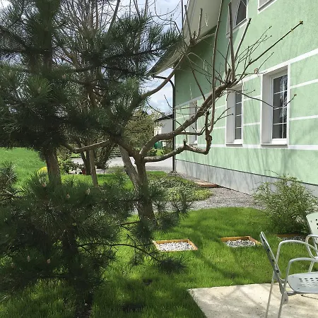 Hostal Seasons - Liubliana