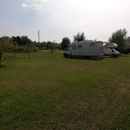 All Seasons - Hostel Λιουμπλιάνα