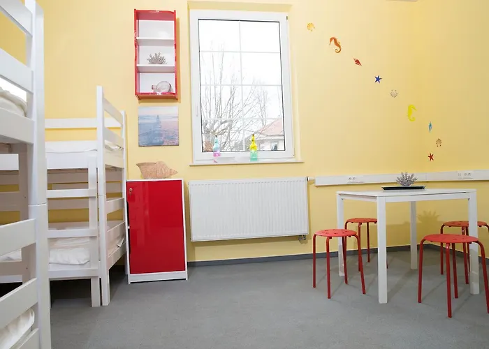 Seasons - Vandrerhjem *