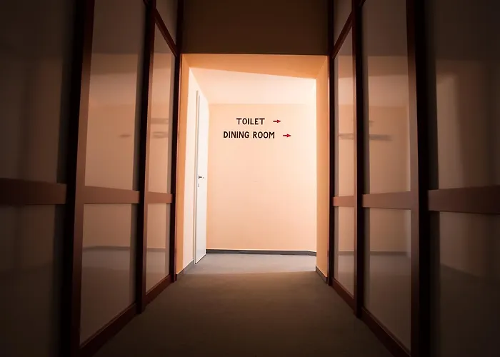 Vandrerhjem Seasons - *